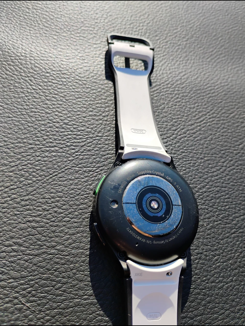 Smartwatch with White Band and Black Case - Lightweight Wearable Golf Edition